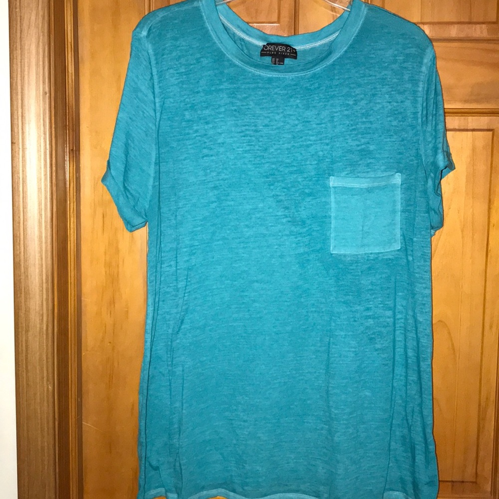 Forever 21 plus size Tee